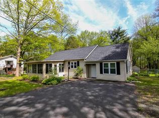 241 Pensyl Creek Rd, Stroudsburg, PA 18360