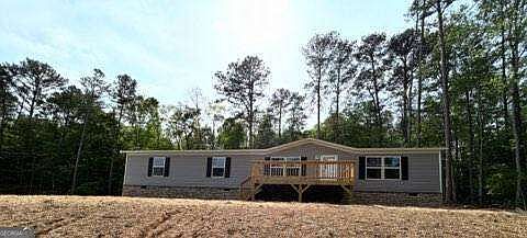 2nd image of 523 Welcome Hill Rd