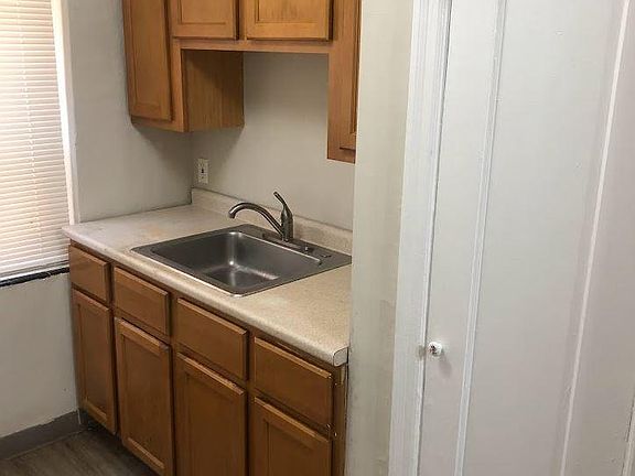 2nd image of 5446 Chippewa St #1E