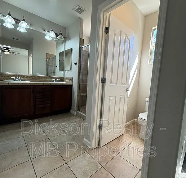 475 Dartmoor Ct — Photo 21