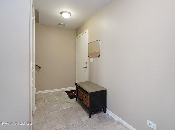 2nd image of 1263 Evergreen Ave #200
