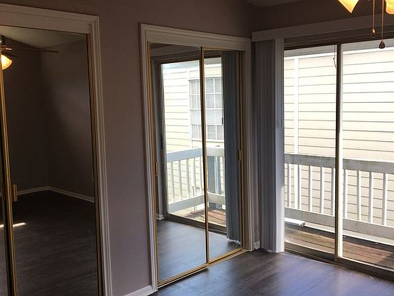 5th image of 2224 Pasadena Ave #305