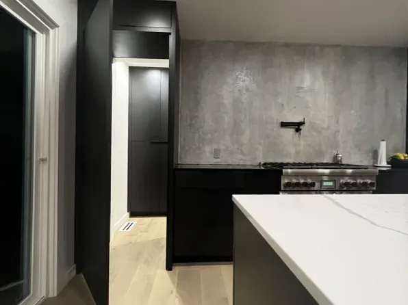 4740 Badger Rd, Santa Rosa, CA 95409