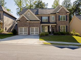 4922 Park Vale Dr, Sugar Hill, GA 30518