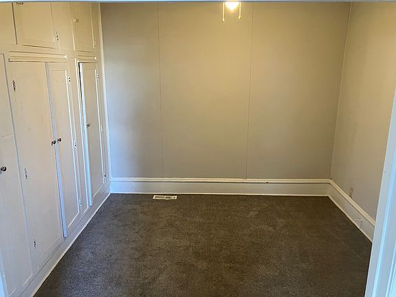 4th image of 4129 Colfax Ave N #2