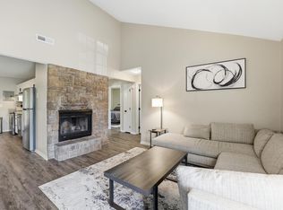 2701 NW 5th St APT A, Blue Springs, MO 64014