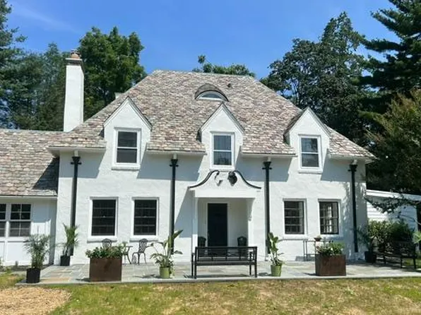 1013 Indian Creek Rd, Wynnewood, PA 19096