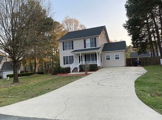 2313 Weatherwood Ct, Sanford, NC 27330