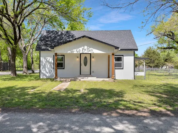 203 E 6th St, Lancaster, TX 75146