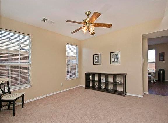 2nd image of 3108 Admiral Dr