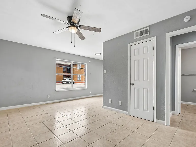 Sunrise Villas — Photo 54
