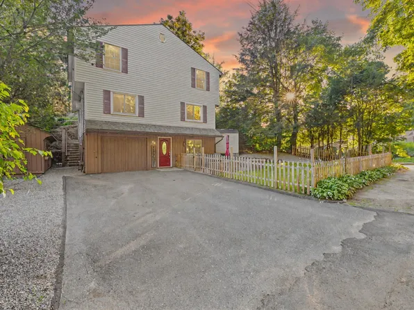 32 Rocky Glen Road, Danbury, CT 06810