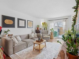 630 W Sabrina Rd SW #86, Calgary, AB T2W 2N7