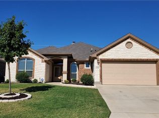 2202 Briar Hollow Dr, Temple, TX 76502