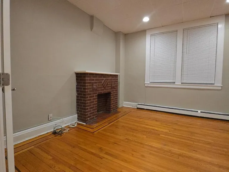 95 Nichols St — Photo 8