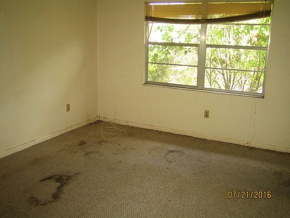 5th image of 6518 Reef Cir