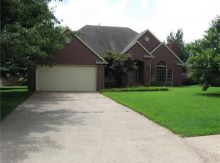 23 W 26th Cir, Fayetteville, AR 72701