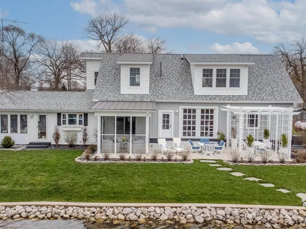 6430 S 80 E, Wolcottville, IN 46795