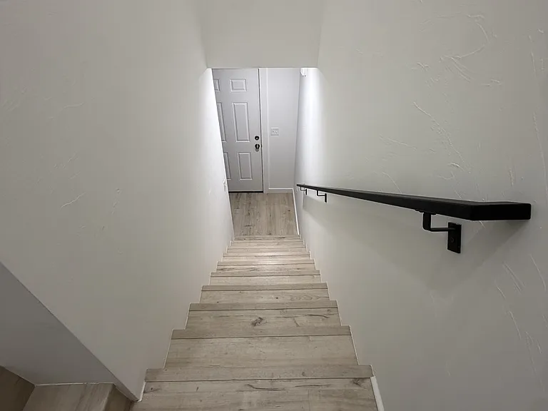 218 Reda Ln — Photo 10