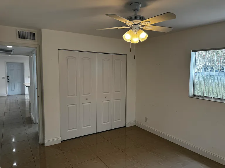 153 Monaco Way #D — Photo 14