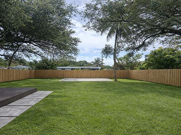 3rd image of 1242 NE 145th St