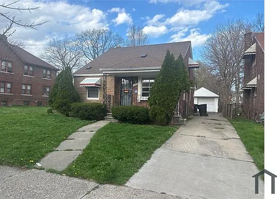 3700 Bedford St — Photo 2