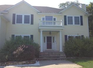 3 Fieldstone Cir, Tyngsboro, MA 01879