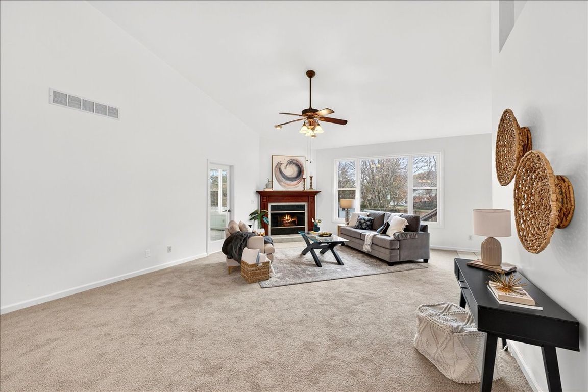 next background image