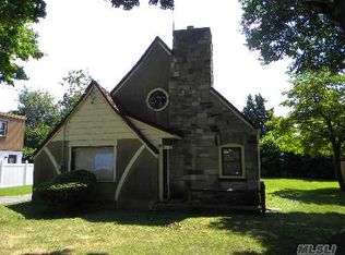 14958 Powells Cove Blvd, Whitestone, NY