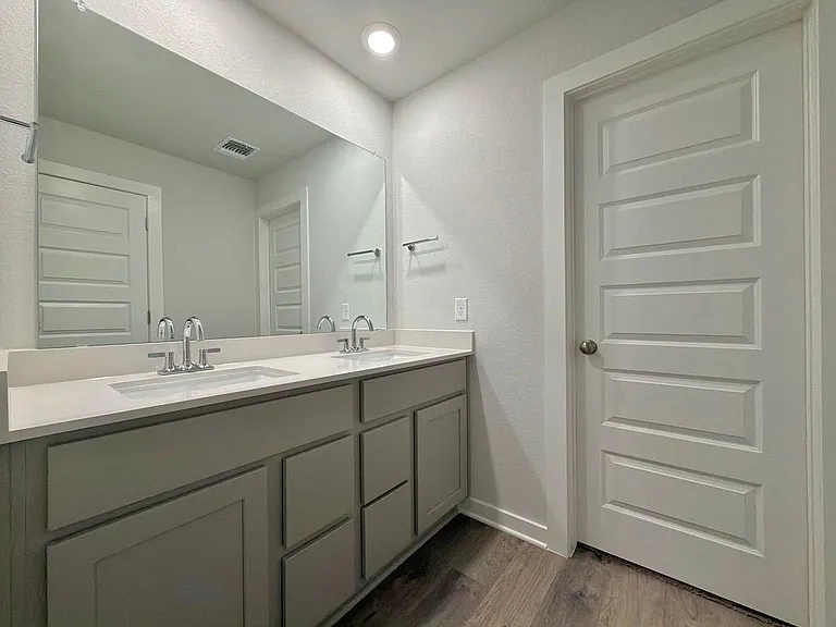 2235 Oscar Eli Way — Photo 24