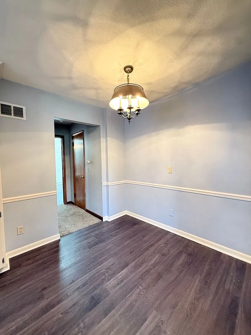 220 N 32nd Ave Apartments — Photo 2