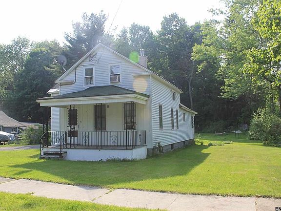 2nd image of 111 Saratoga Ave