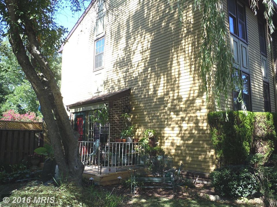 1st image of 970 Branch Dr