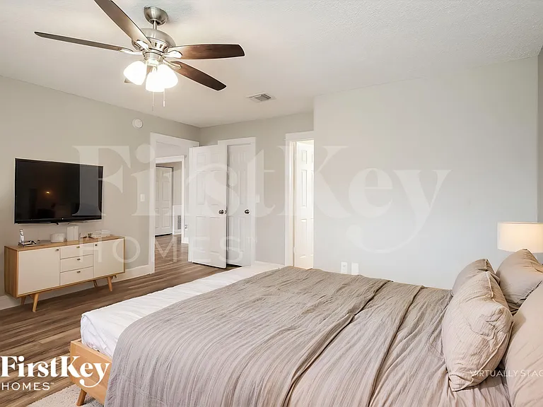 6181 Island Forest Dr — Photo 11