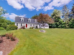 11 Moore Ln, Littleton, MA 01460