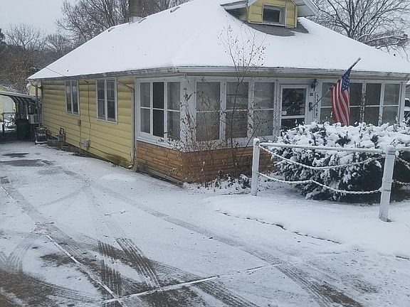 3rd image of 55568 Grandview Ave