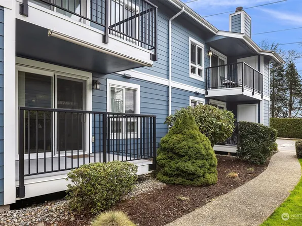 12540 SE 32nd Street #34, Bellevue, WA 98005