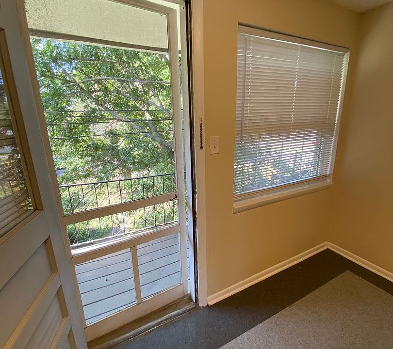 801 S Maguire St Cedar Crest 801 S Maguire St Warrensburg MO Zillow