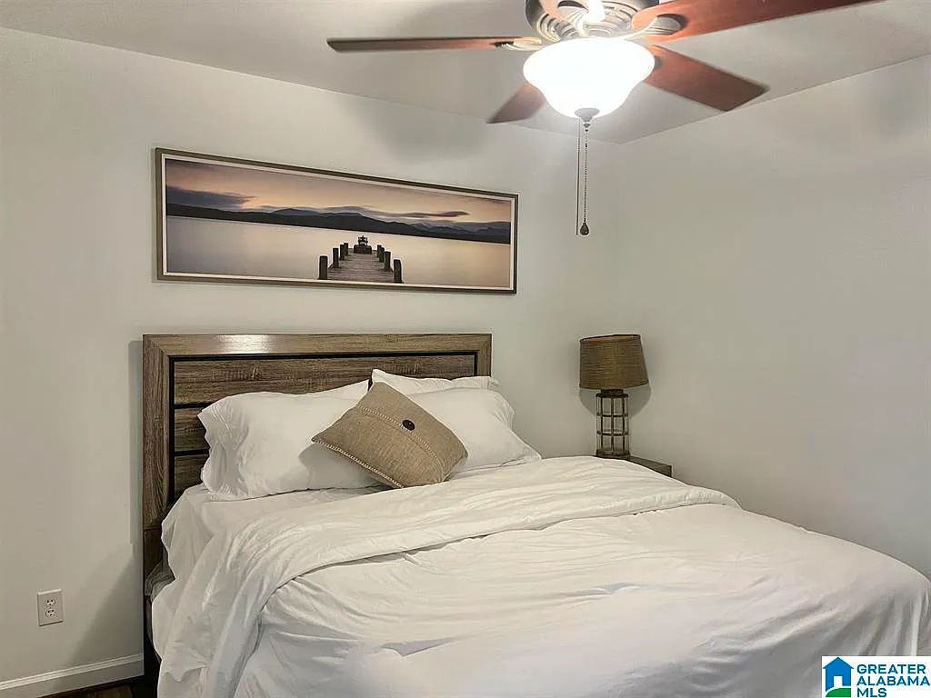 3 bed, 2.0 bath, $1,995 — Photo 3