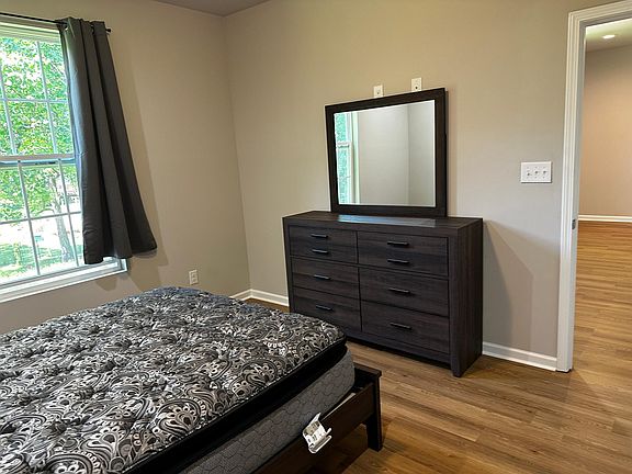5th image of 5103 Medearis St
