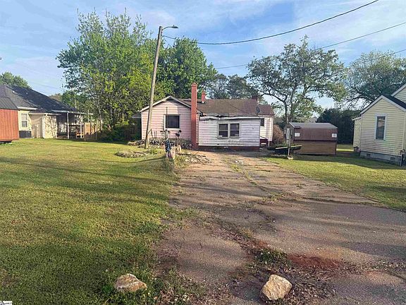 2nd image of 25 Earnhardt St