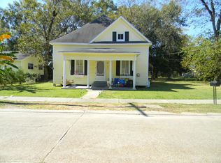211 S Polk St, Welsh, LA 70591