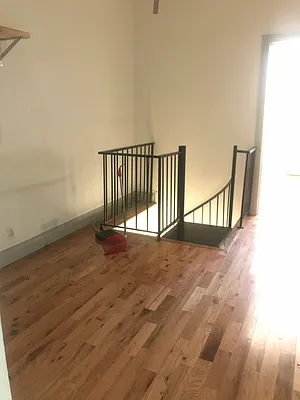 Rented by MySpaceNYC | media 32