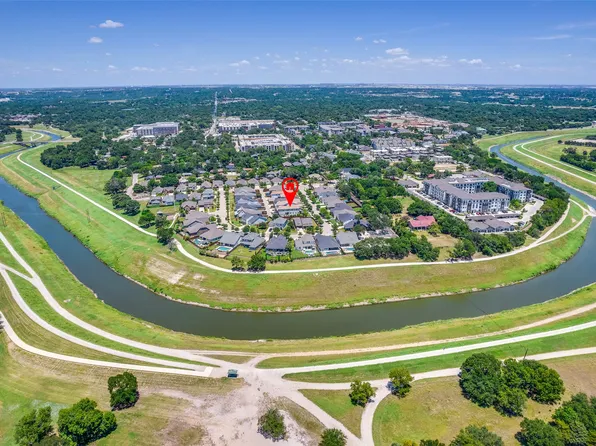 520 Sheer Bliss Ln, Fort Worth, TX 76114