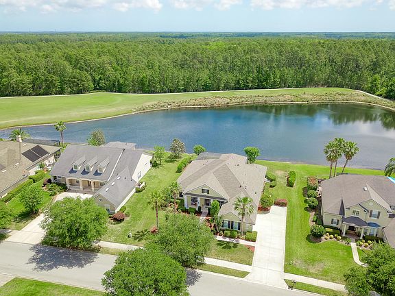 3rd image of 272 Saint Johns Golf Dr