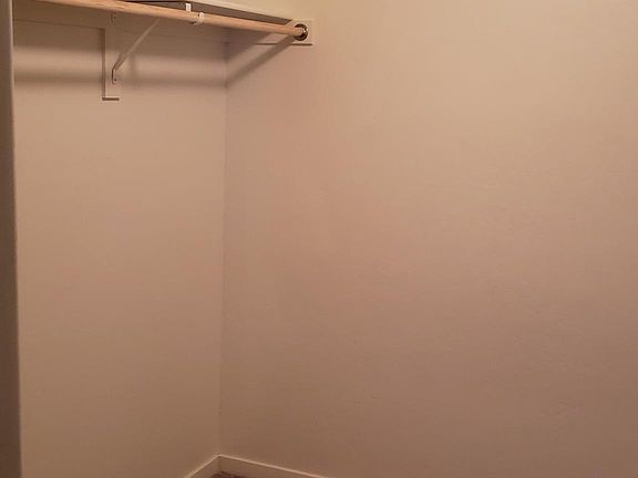 Walk in closet Master BDRM