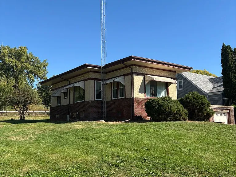 2206 W Norfolk Ave — Photo 9