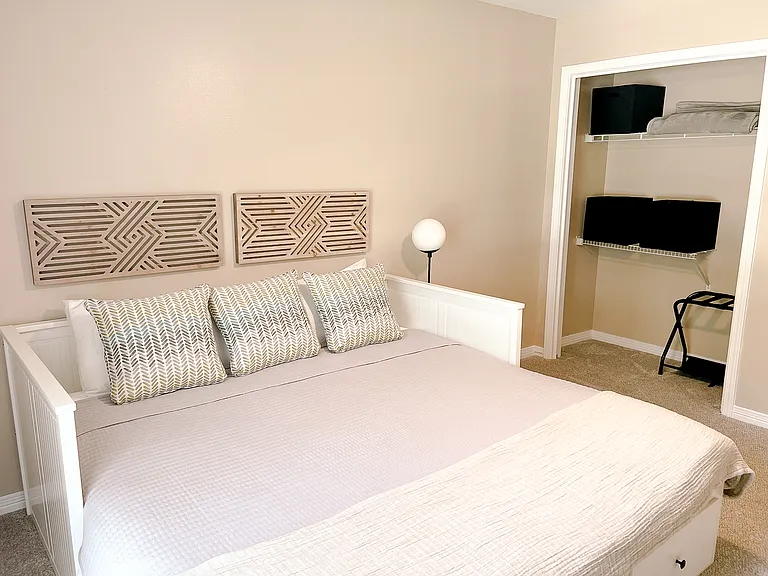 4031 Tiger Point Blvd — Photo 29