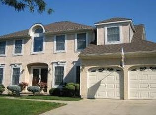 33 Spring Mill Dr, Sewell, NJ 08080