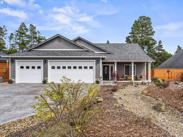 5225 Dunewood Dr, Florence, OR 97439